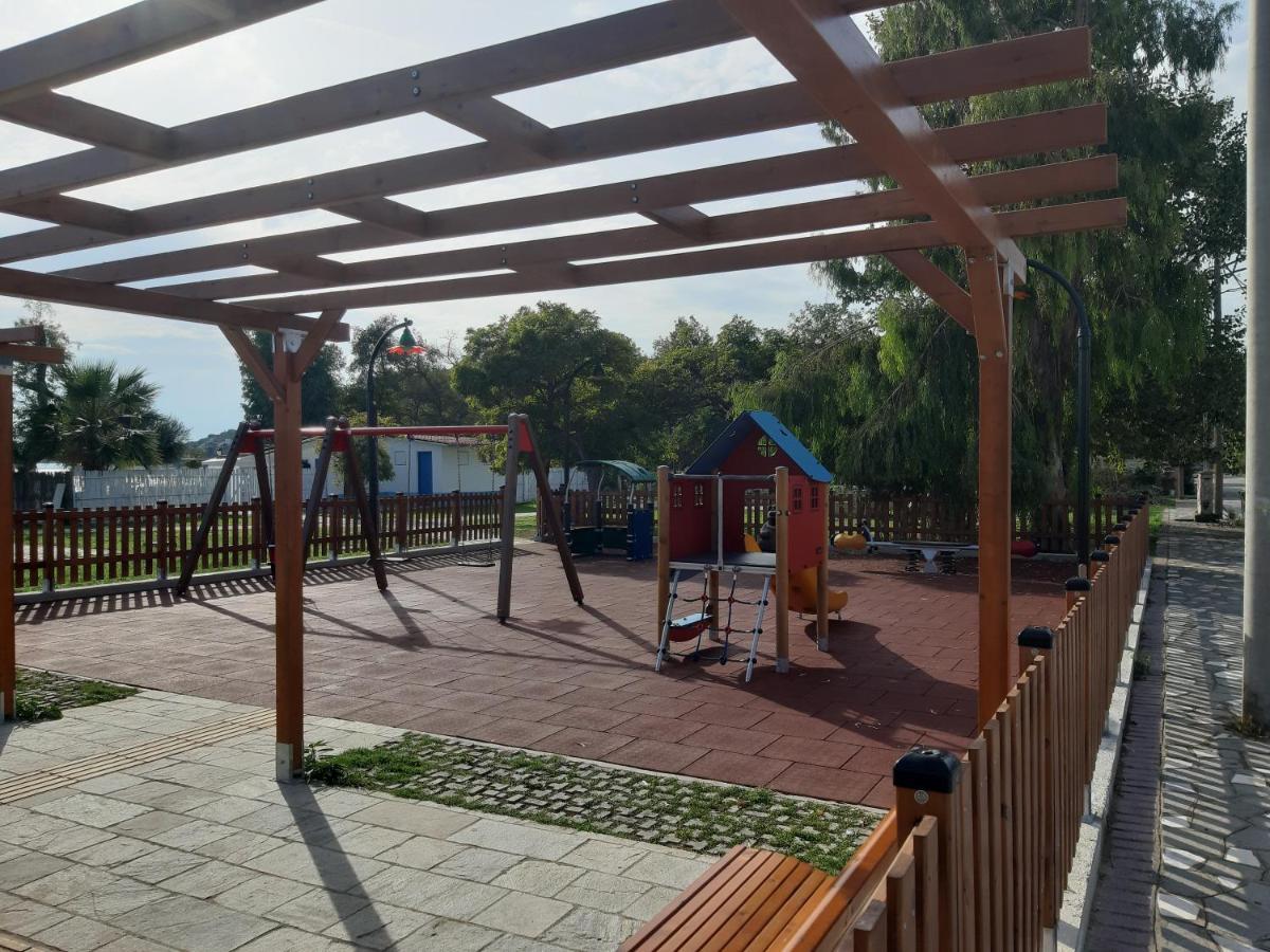 Soula'S Sunshine Apartments Неа-Карвалі Екстер'єр фото
