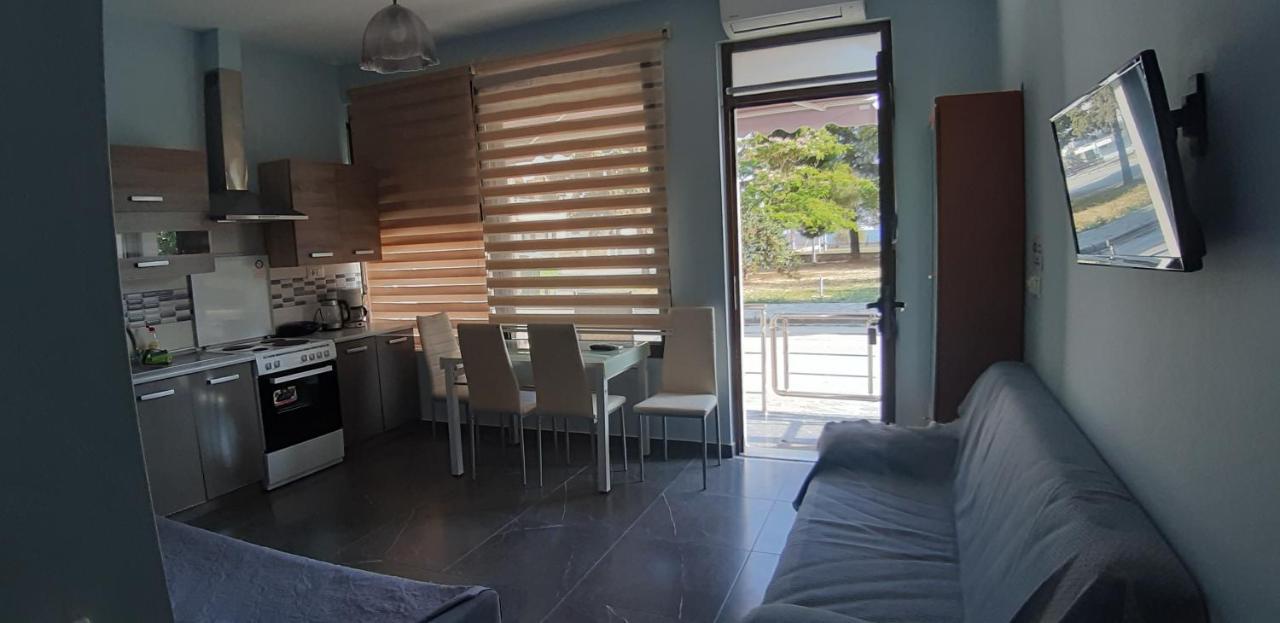 Soula'S Sunshine Apartments Неа-Карвалі Екстер'єр фото